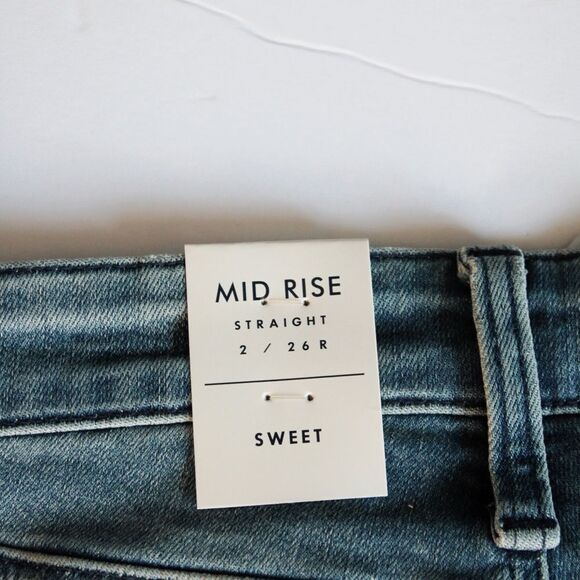 30 Inseam | Lucky Brand Mid Rise Sweet Straight - Picture 10 of 15